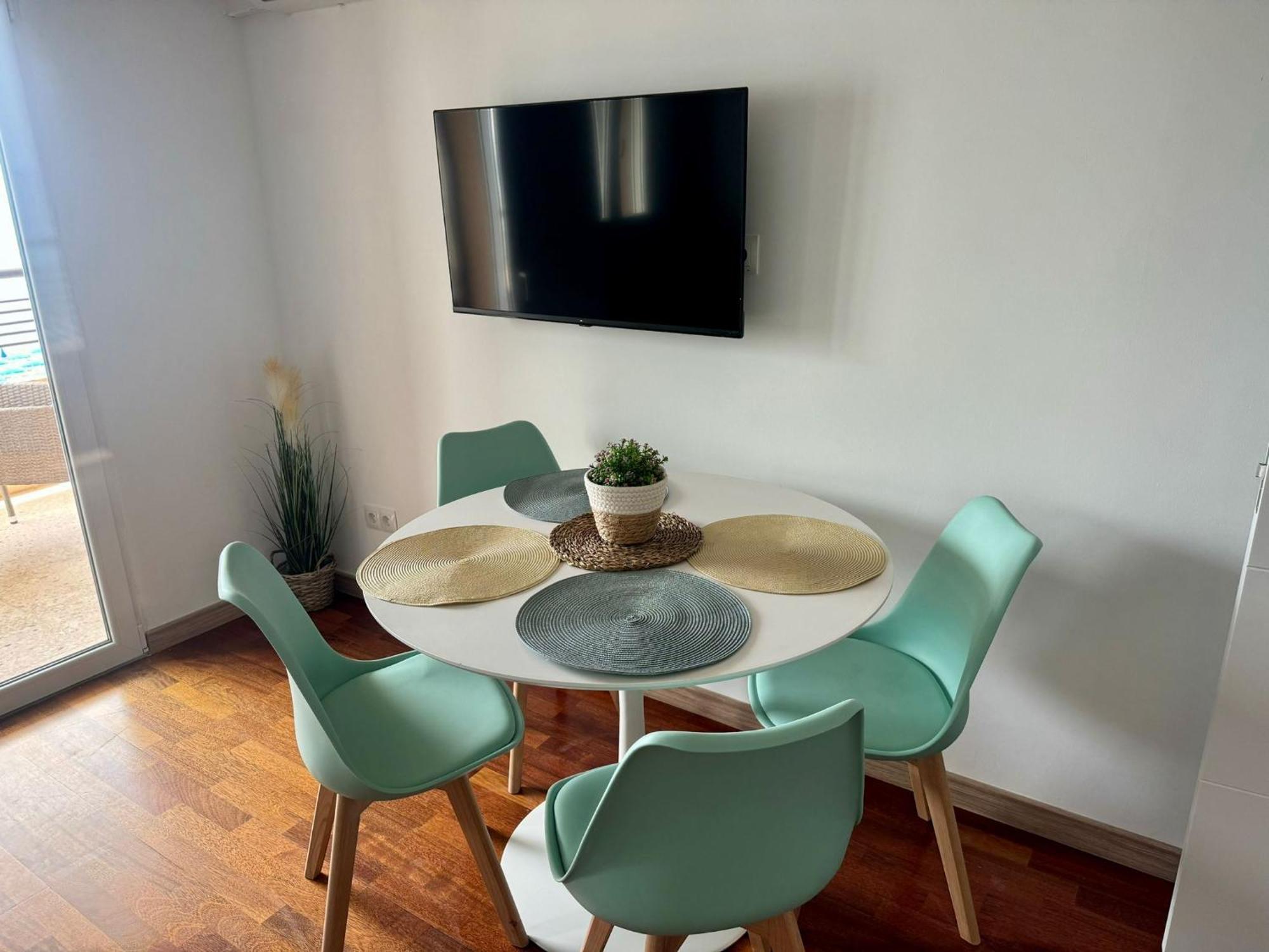 Apartamentos Coastal Haven 貝尼多姆 外观 照片
