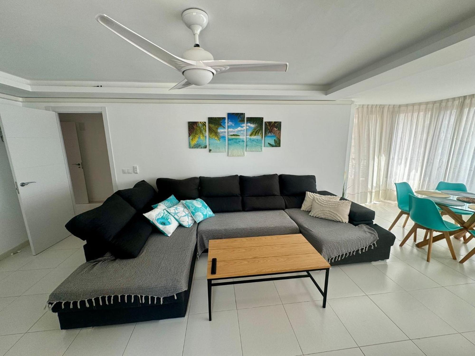 Apartamentos Coastal Haven 貝尼多姆 外观 照片