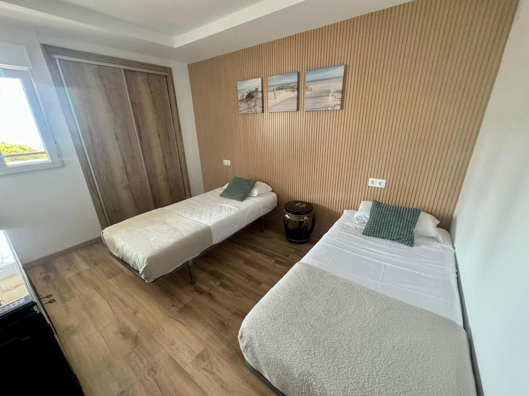 Apartamentos Coastal Haven 貝尼多姆 外观 照片