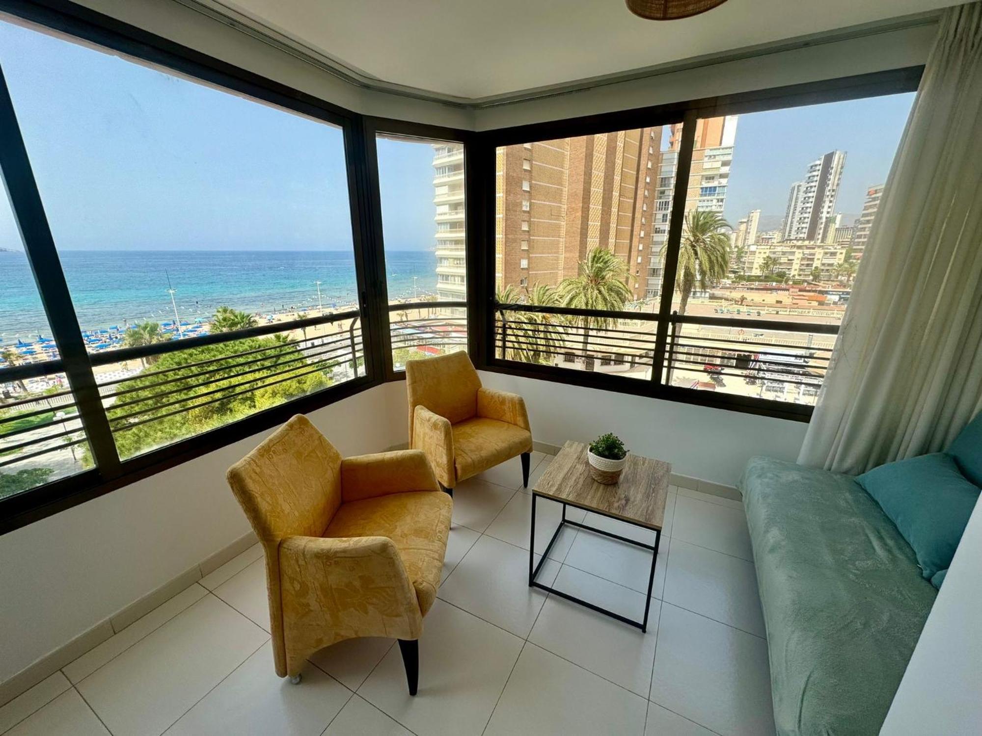 Apartamentos Coastal Haven 貝尼多姆 外观 照片